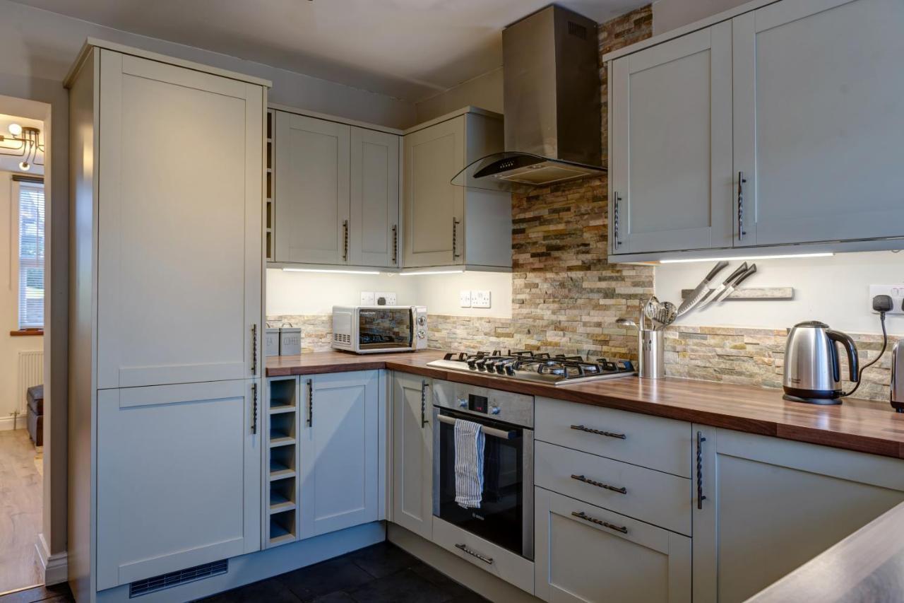 Cosy 2 Bed Home Chesterfield Luaran gambar